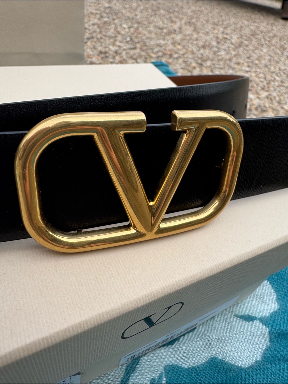 Valentino reversible Black/brown Leather Belt with Gold V-Logo Buckle size 75/30